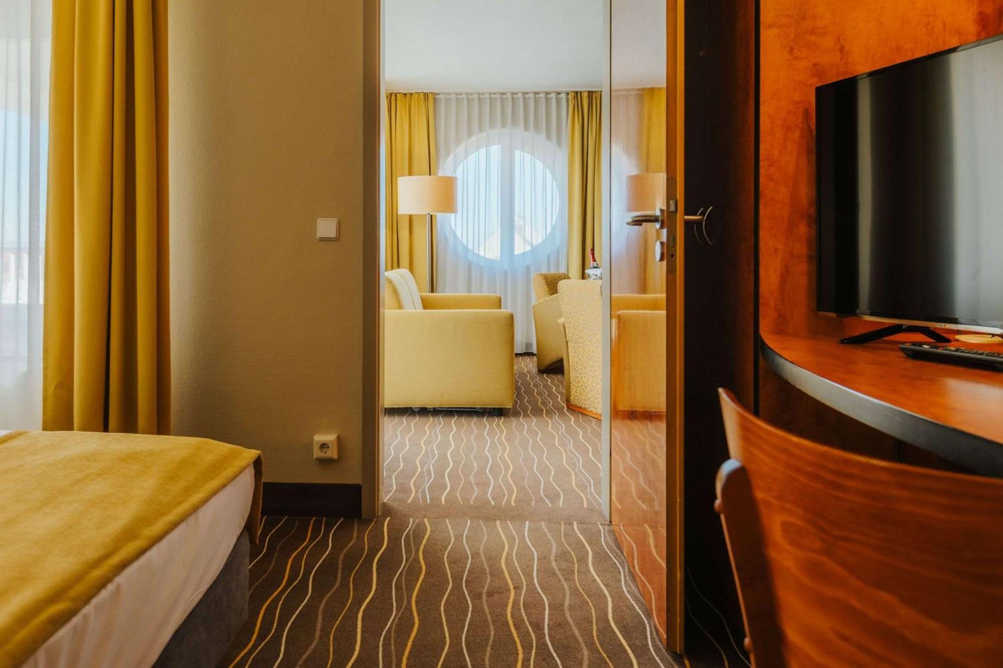Best Western Plus Hotel Bautzen Ngoại thất bức ảnh